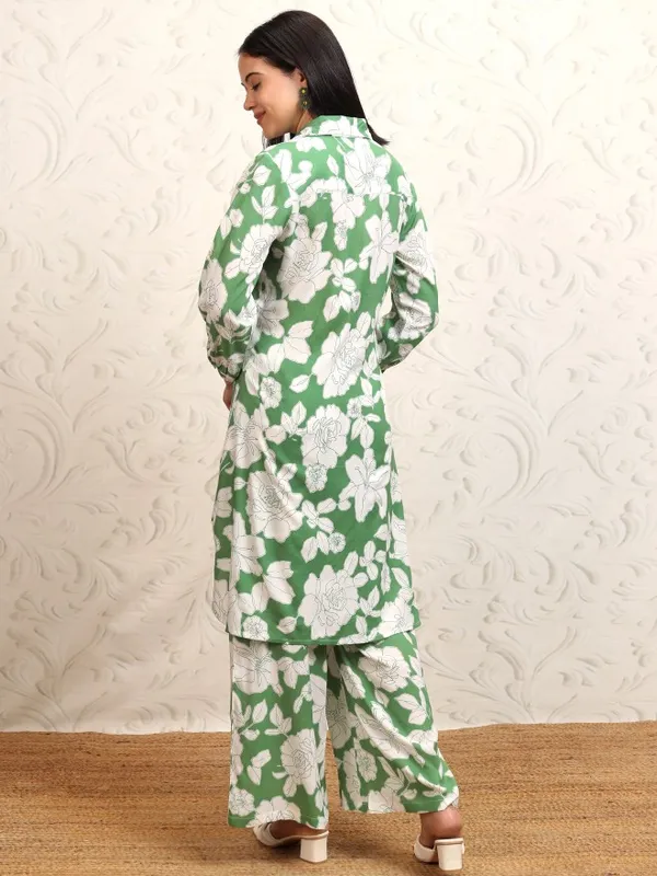 Vishudh Women Green Shirt With Trouser