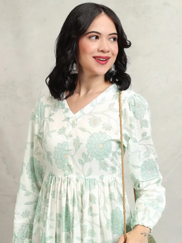 Vishudh women Green Printed Drop-Waist Dress