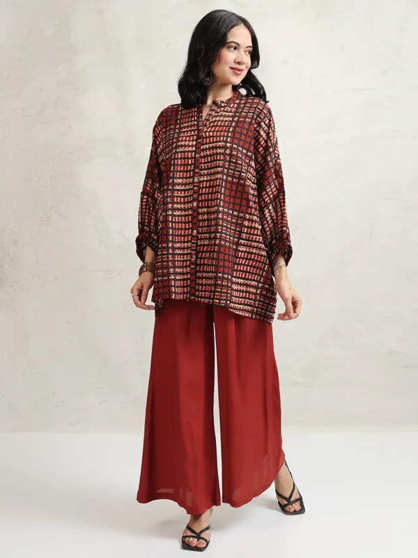 Vishudh Women Maroon Shirt With Trouser