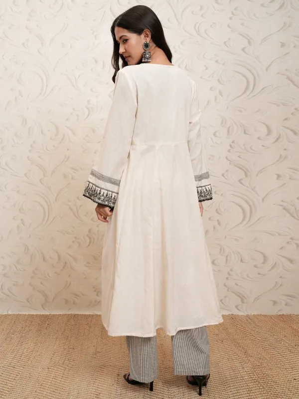 Women Kurta With Palazzo