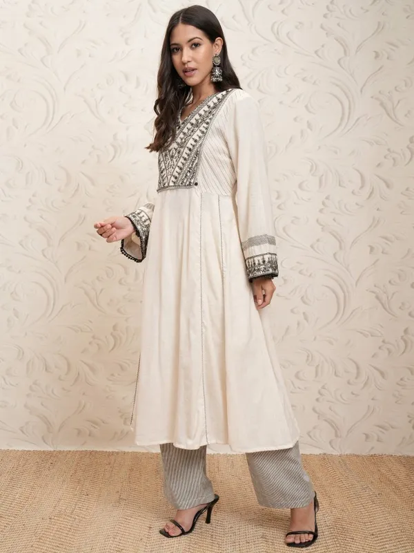 Women Kurta With Palazzo