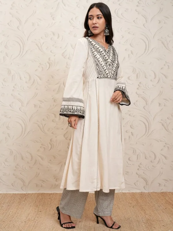 Women Kurta With Palazzo