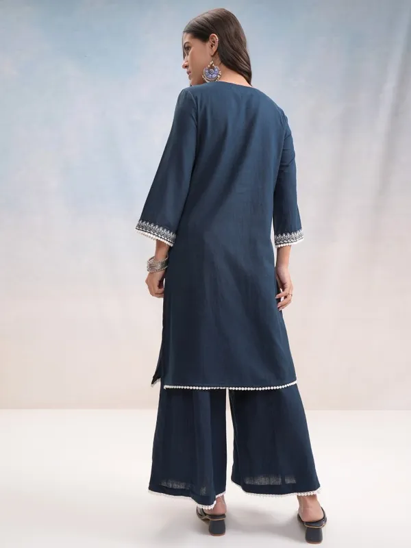 Vishudh Women Blue Embroidered Kurta With Trousers