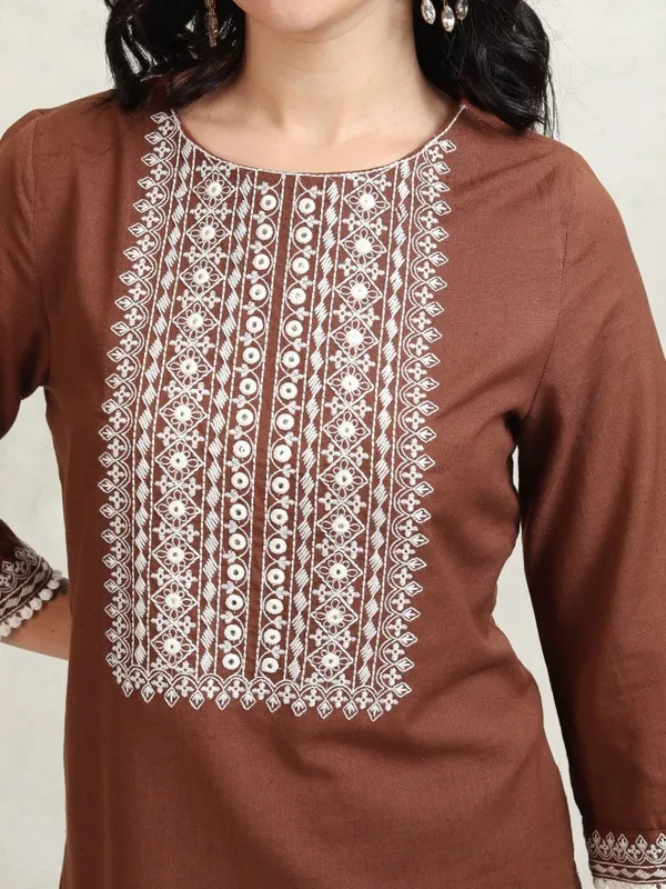 Vishudh Women Brown Embroidered Kurta With Trouser