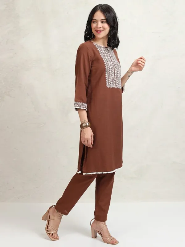 Vishudh Women Brown Embroidered Kurta With Trouser