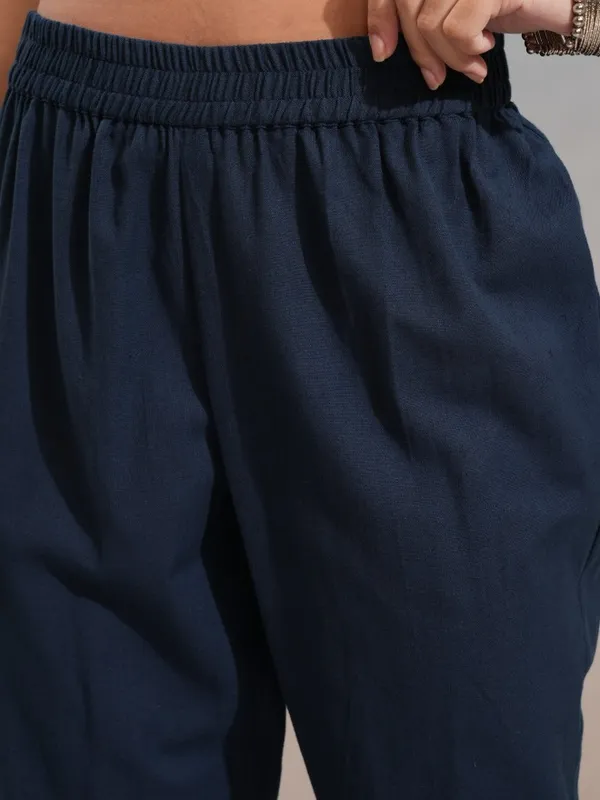 Women Kurta With Trouser