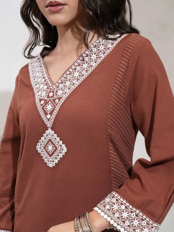 Vishudh Women Brown Embroidered Kurta With Trouser