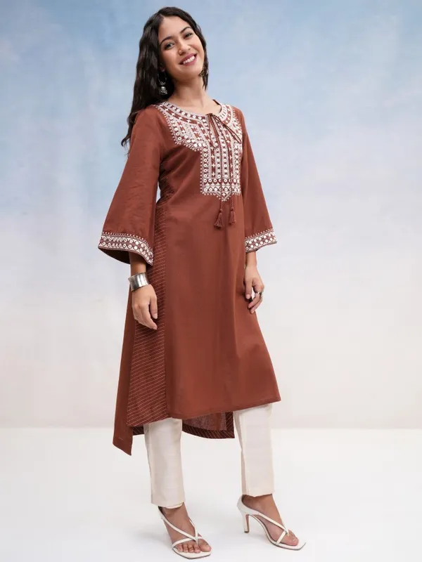 Vishudh Women Brown Embroidered A-Line Kurta