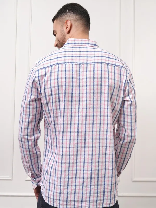 Locomotive Premium Men White Checked Regular Fit Casual Shirt