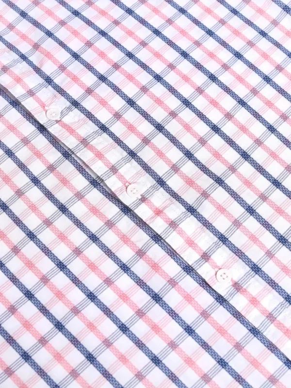 Locomotive Premium Men White Checked Regular Fit Casual Shirt