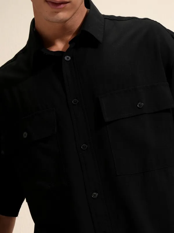 Highlander Men Black Solid Oversized Fit Casual Shirt