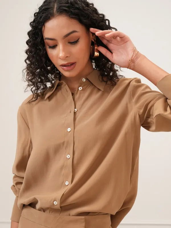 Tokyo Talkies Women Taupe Solid Regular Fit Casual Shirt