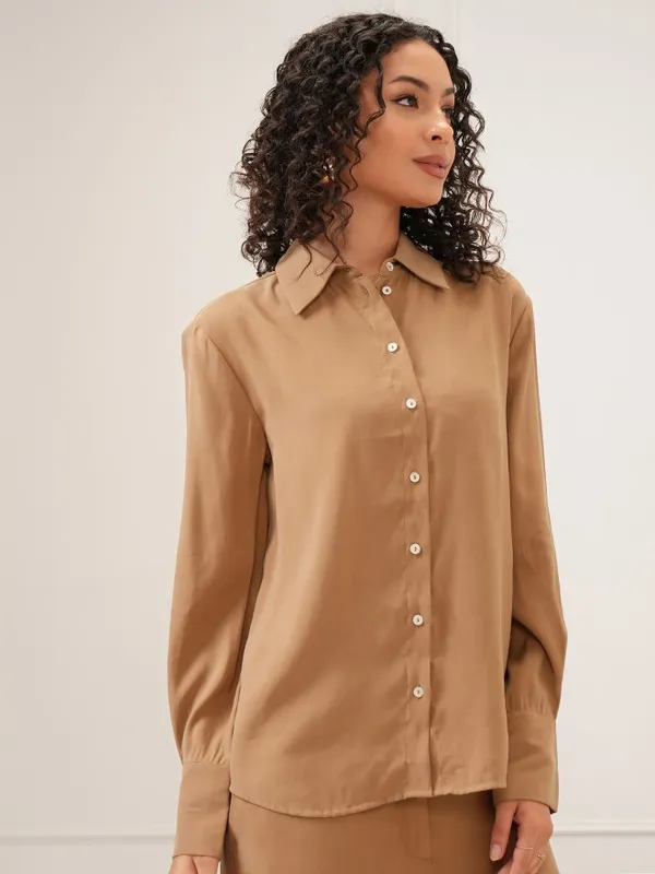 Tokyo Talkies Women Taupe Solid Regular Fit Casual Shirt