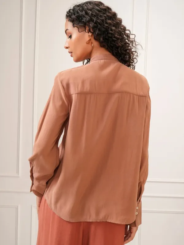 Tokyo Talkies Women Rose Solid Regular Fit Casual Shirt