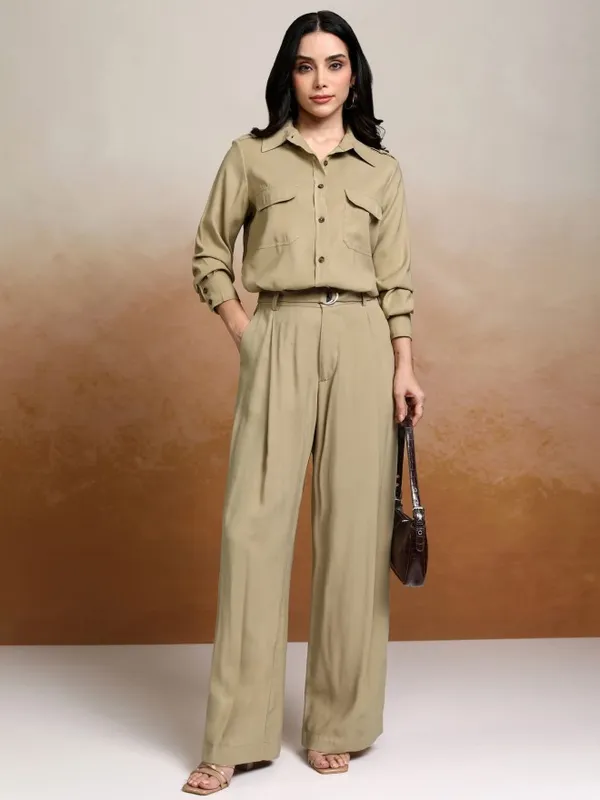 Women Solid Casual Shirt