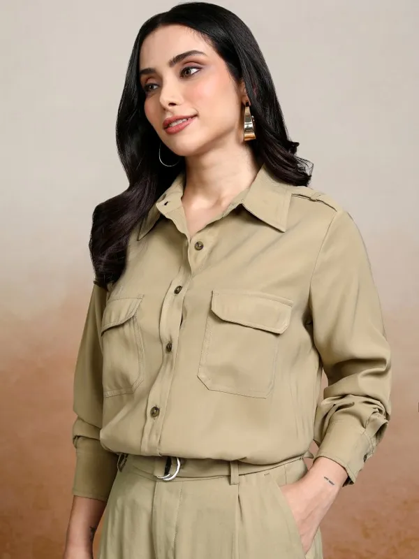 Women Solid Casual Shirt