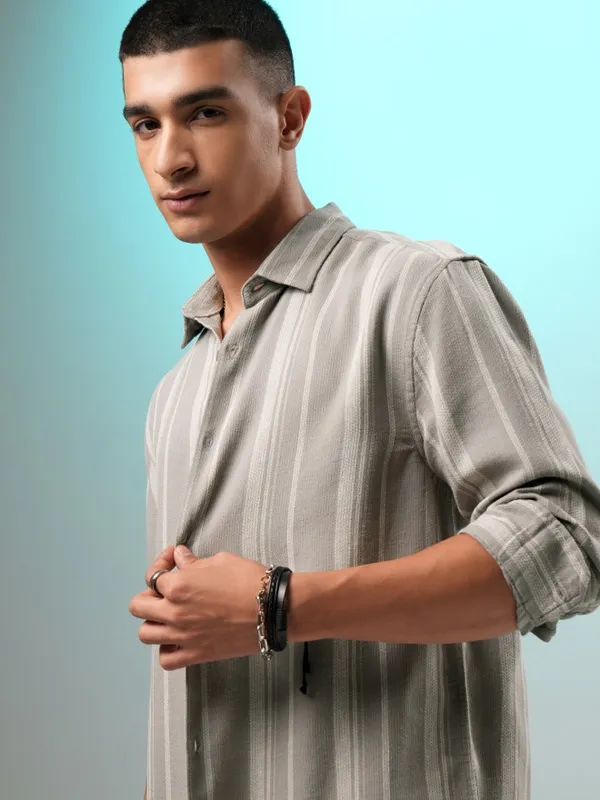 Highlander Men Grey Striped Relaxed Fit Casual Shirt