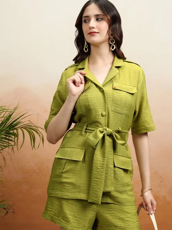 Vishudh Women Lime Green Coat With Shorts Co-Ords