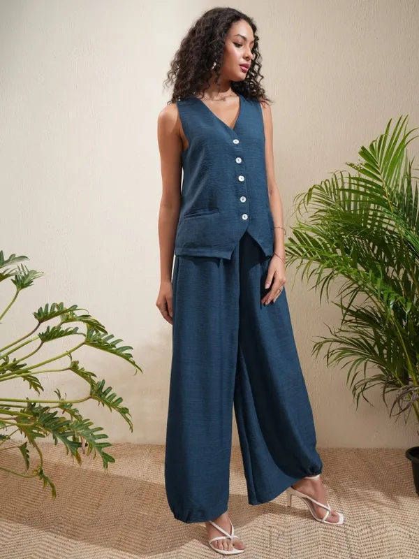 Vishudh Women Blue Top With Trousers Co-Ords