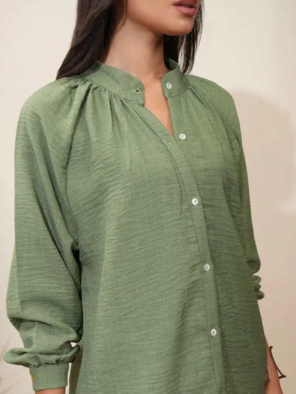 Vishudh Women Green Shirt With Trousers Co-Ords