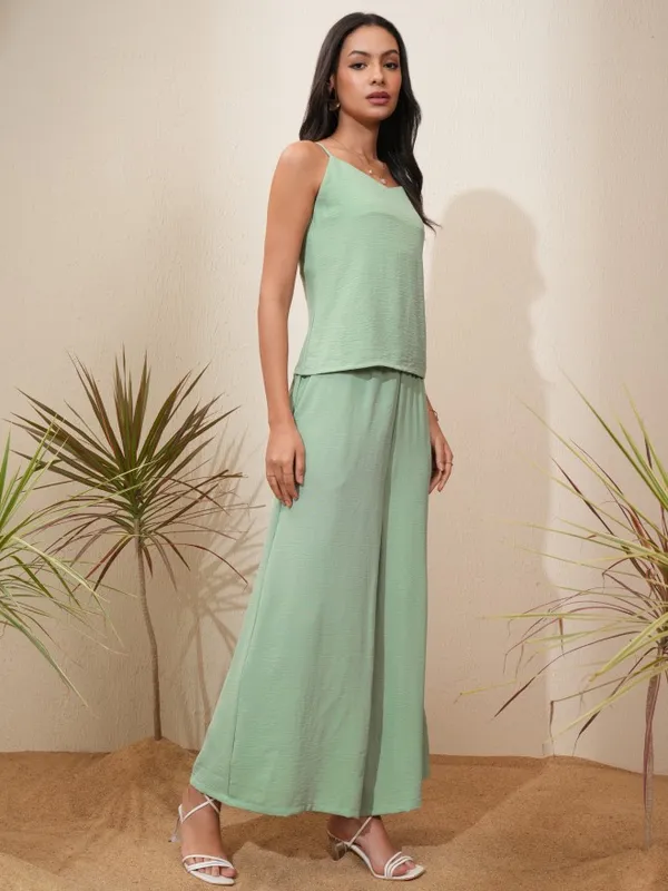 Vishudh Women Green Top With Trousers Co-Ords