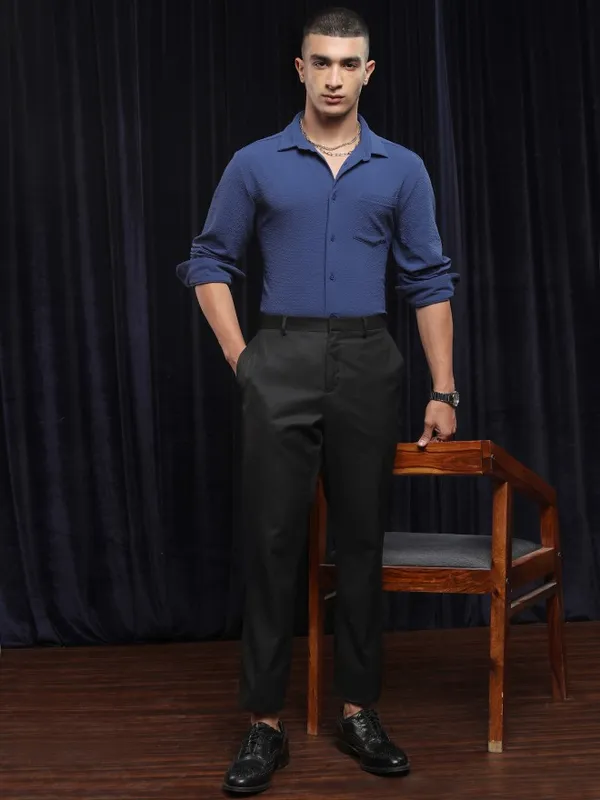 Ketch Men Blue Textured Slim Fit Casual Shirt