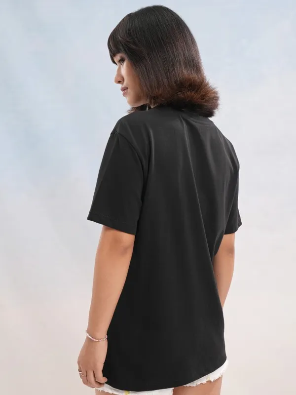 Tokyo Talkies Women Black Printed Round Neck T-Shirt