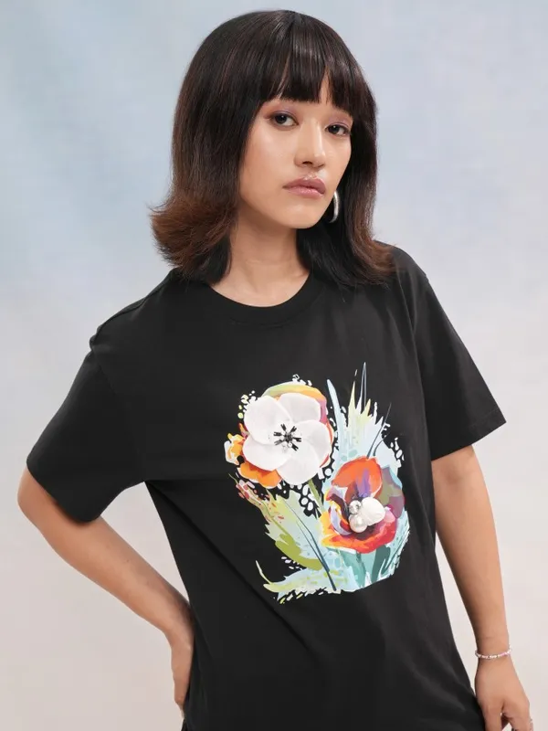 Tokyo Talkies Women Black Printed Round Neck T-Shirt