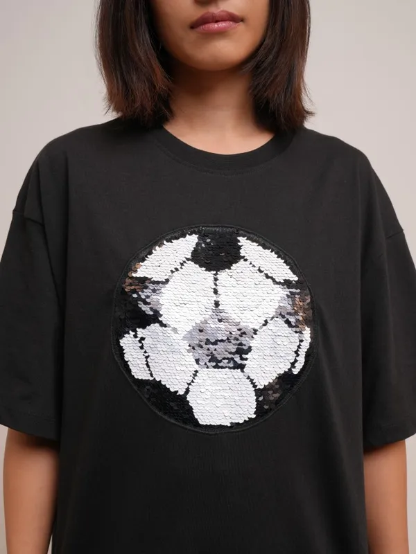Tokyo Talkies Women Black Self Design Round Neck Oversized Fit T-Shirt