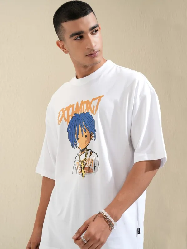 Highlander Men White Printed Round Neck Oversized Fit T-Shirt