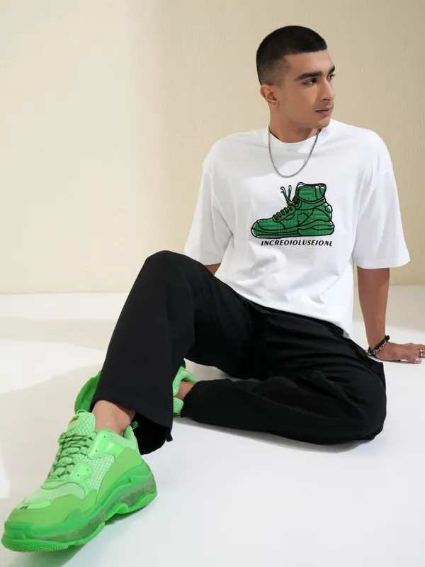 Highlander Men White Printed Round Neck Oversized Fit T-Shirt