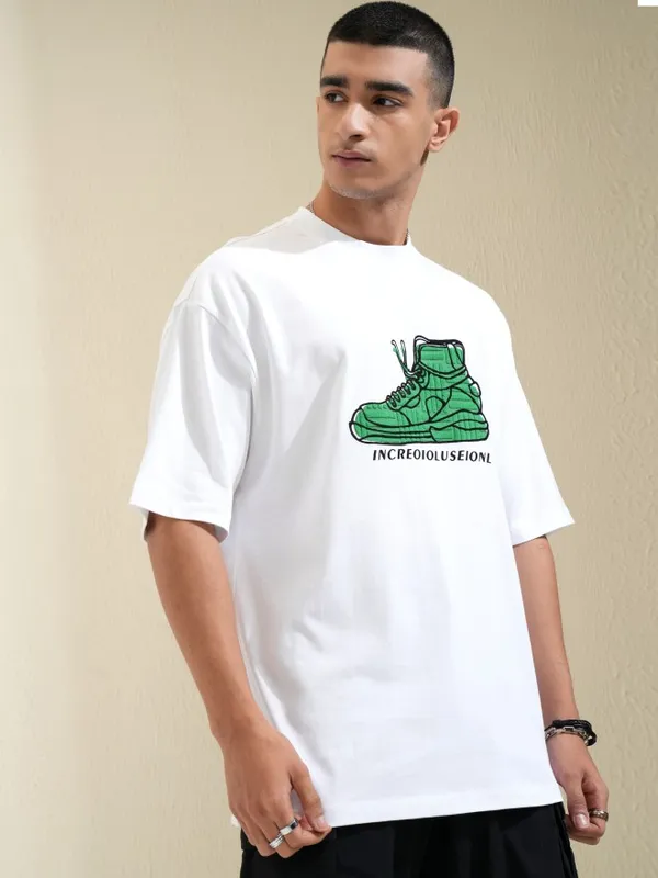 Highlander Men White Printed Round Neck Oversized Fit T-Shirt