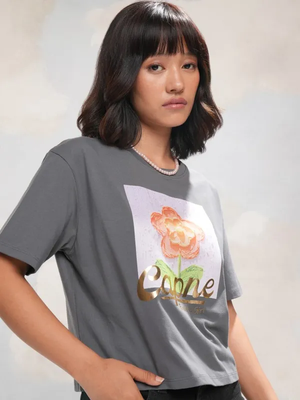 Tokyo Talkies Women Grey Printed Round Neck Relaxed Fit Crop T-Shirt