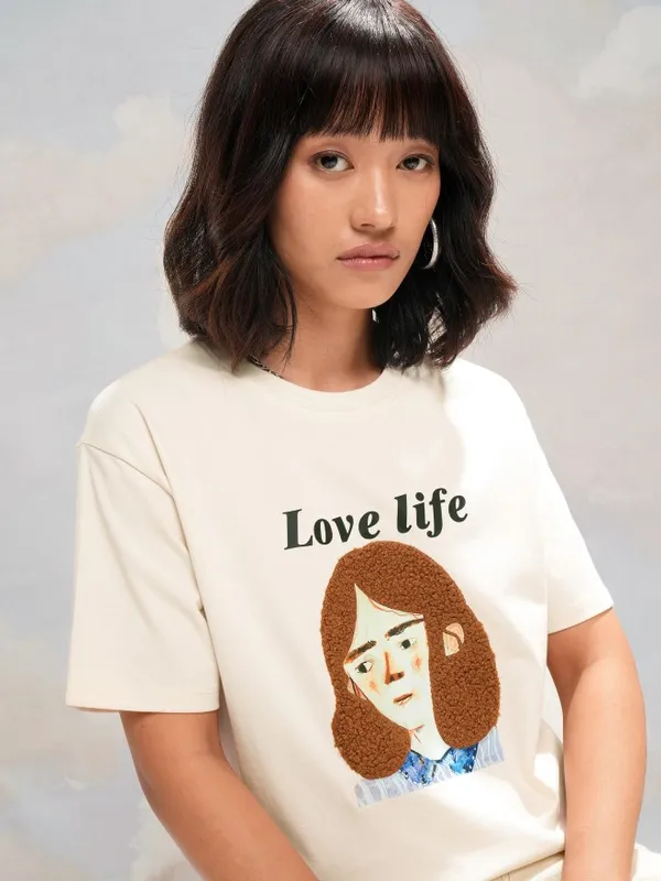 Tokyo Talkies Women Off White Printed Round Neck Relaxed Fit Crop T-Shirt