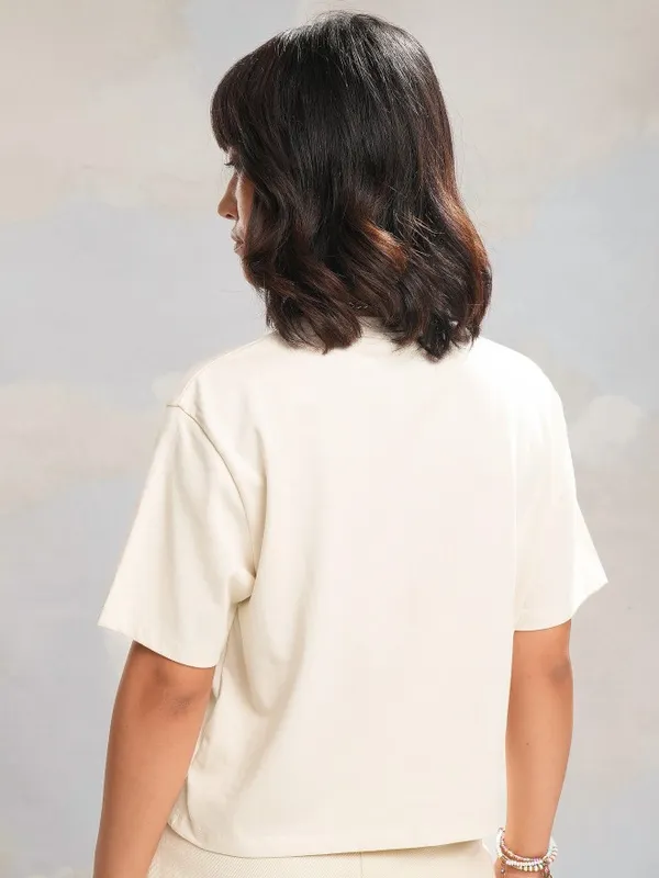 Tokyo Talkies Women Off White Printed Round Neck Relaxed Fit Crop T-Shirt