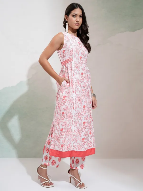 Vishudh Women White & Red Printed Round Neck Kurta With Regular Pant And Dupatta