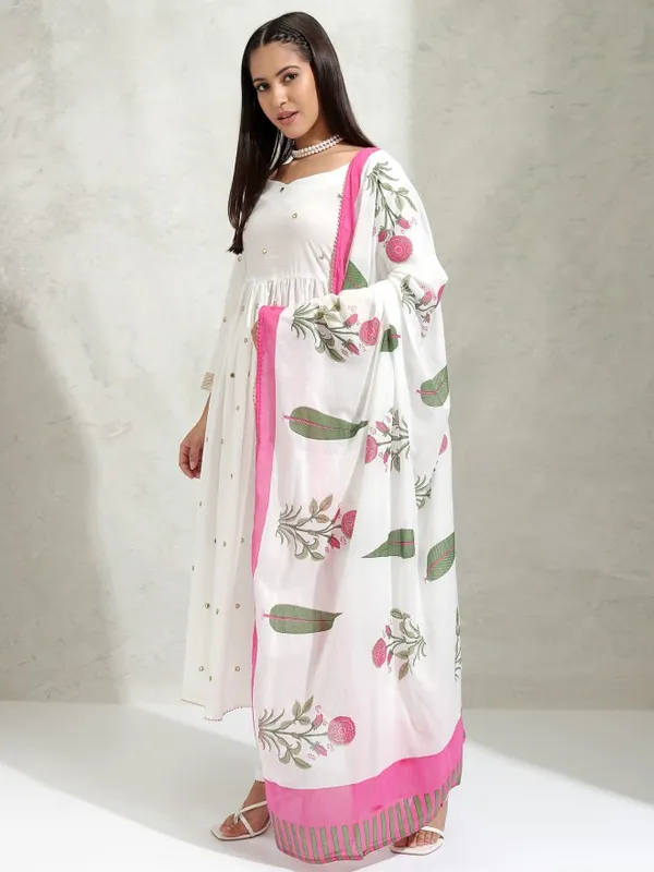 Vishudh Women White Embroidered Gathered Kurta With Slim Pants & Dupatta
