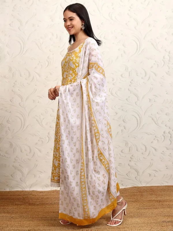 Vishudh Women Yellow Printed Kurta With Trousers And Dupatta