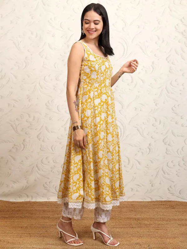 Vishudh Women Yellow Printed Kurta With Trousers And Dupatta