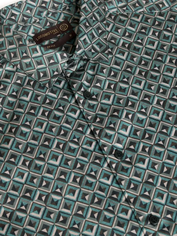 Locomotive Premium Men Teal Printed Slim Fit Casual Shirt