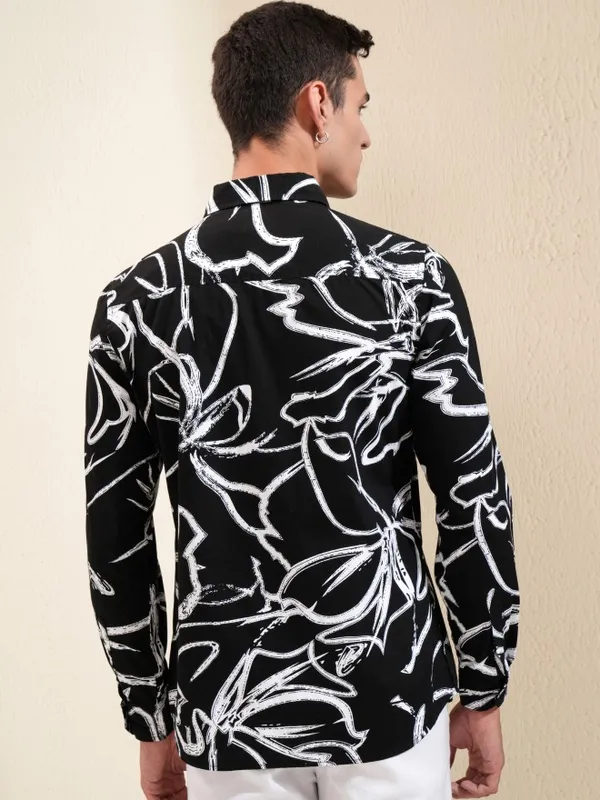Ketch Men Black Printed Regular Fit Casual Shirt