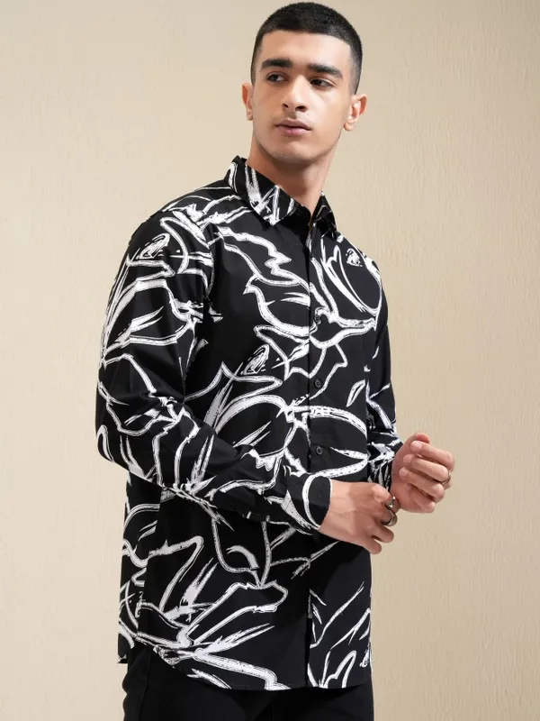 Ketch Men Black Printed Regular Fit Casual Shirt
