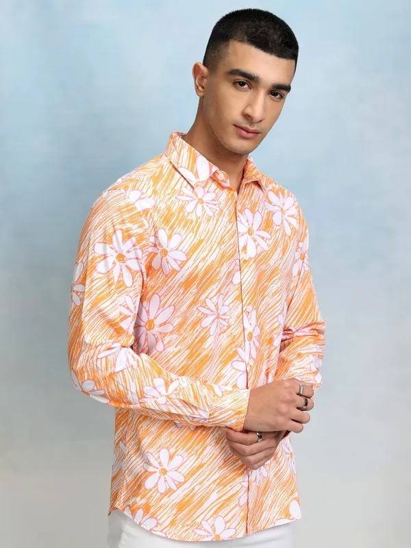 Highlader Men White Printed Regular Fit Casual Shirt