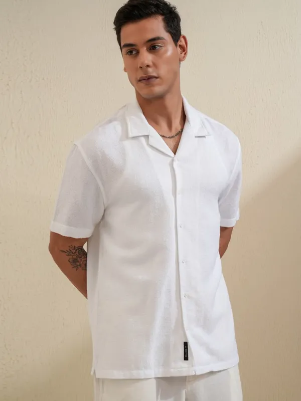 Locomotive Men White Textured Relaxed Fit Casual Shirt