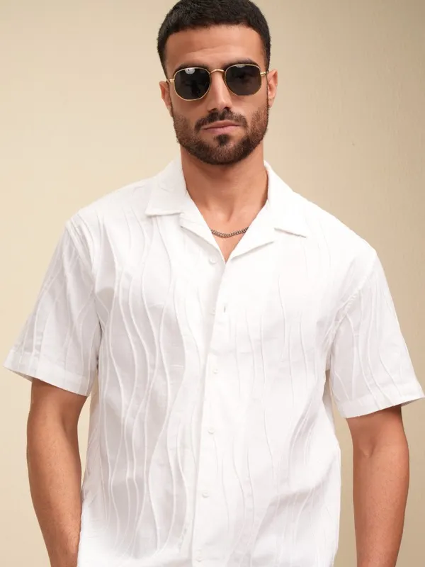 Locomotive Men White Self Design Relaxed Fit Casual Shirt