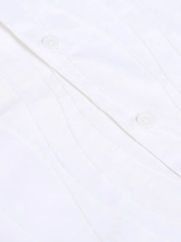 Locomotive Men White Self Design Relaxed Fit Casual Shirt