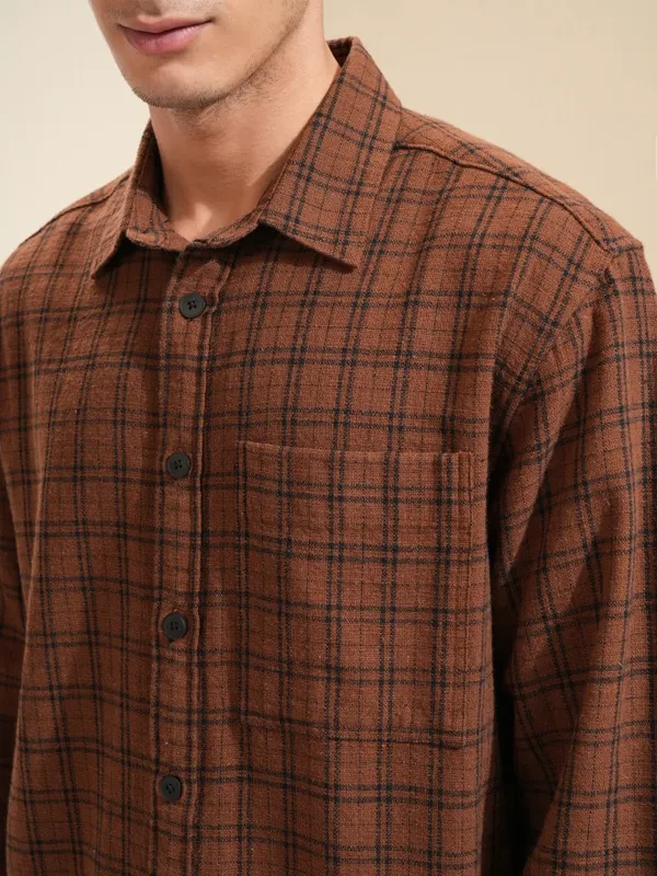 Highlander Men Brown Checked Oversized Fit Casual Shirt