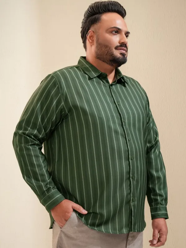 Xtra Ordinary By Highlander Men Olive Striped Regular Fit Casual Shirt