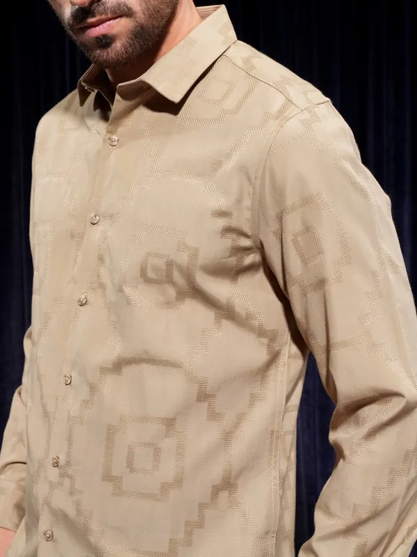 Locomotive Men Khaki Printed Slim Fit Casual Shirt