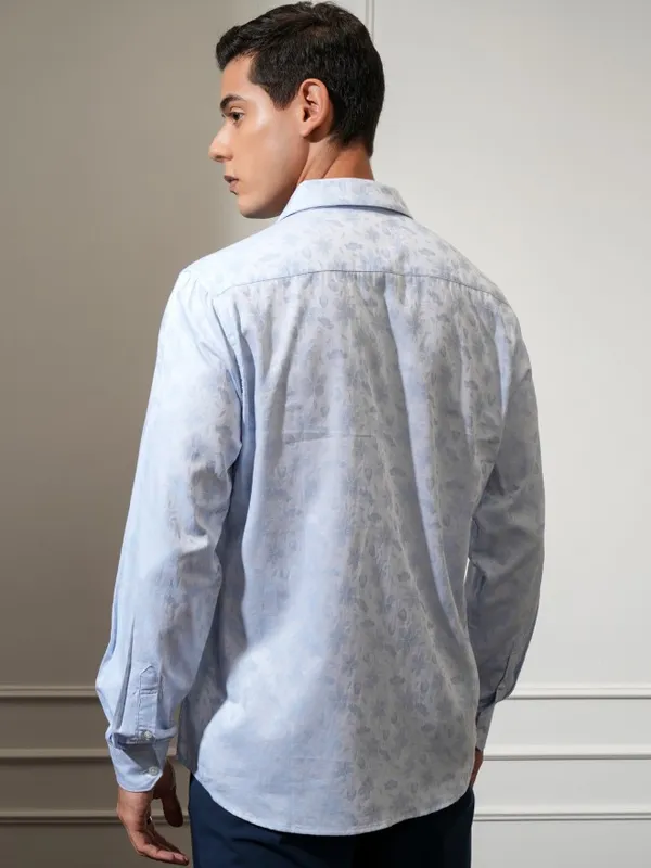 Locomotive Men Blue Printed Slim Fit Casual Shirt